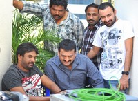 Iddarammayilatho Movie Working Stills